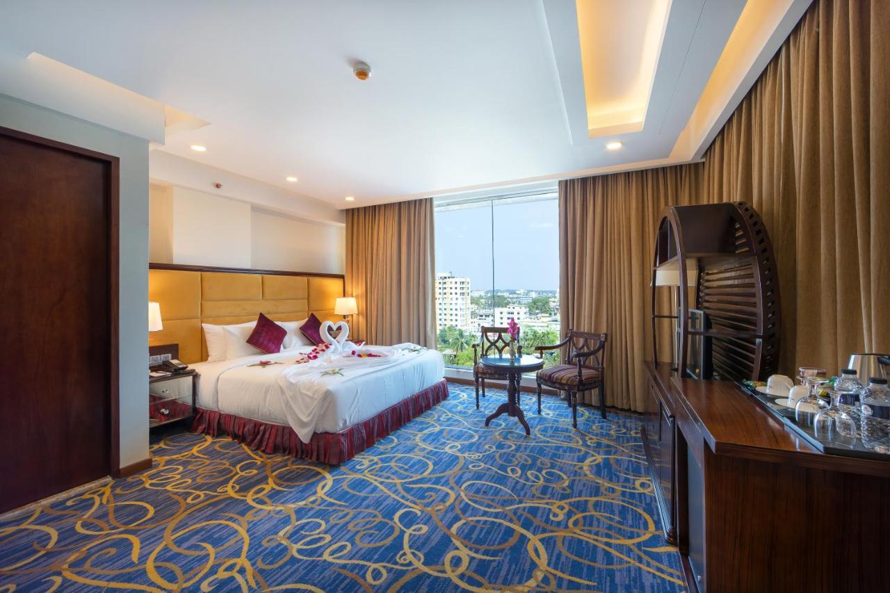 Grand Palace Hotel & Resorts Sylhet Exterior photo
