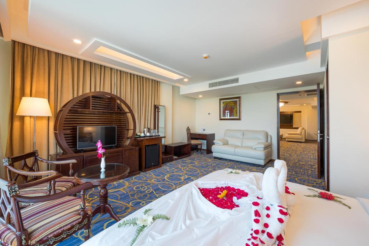 Grand Palace Hotel & Resorts Sylhet Exterior photo